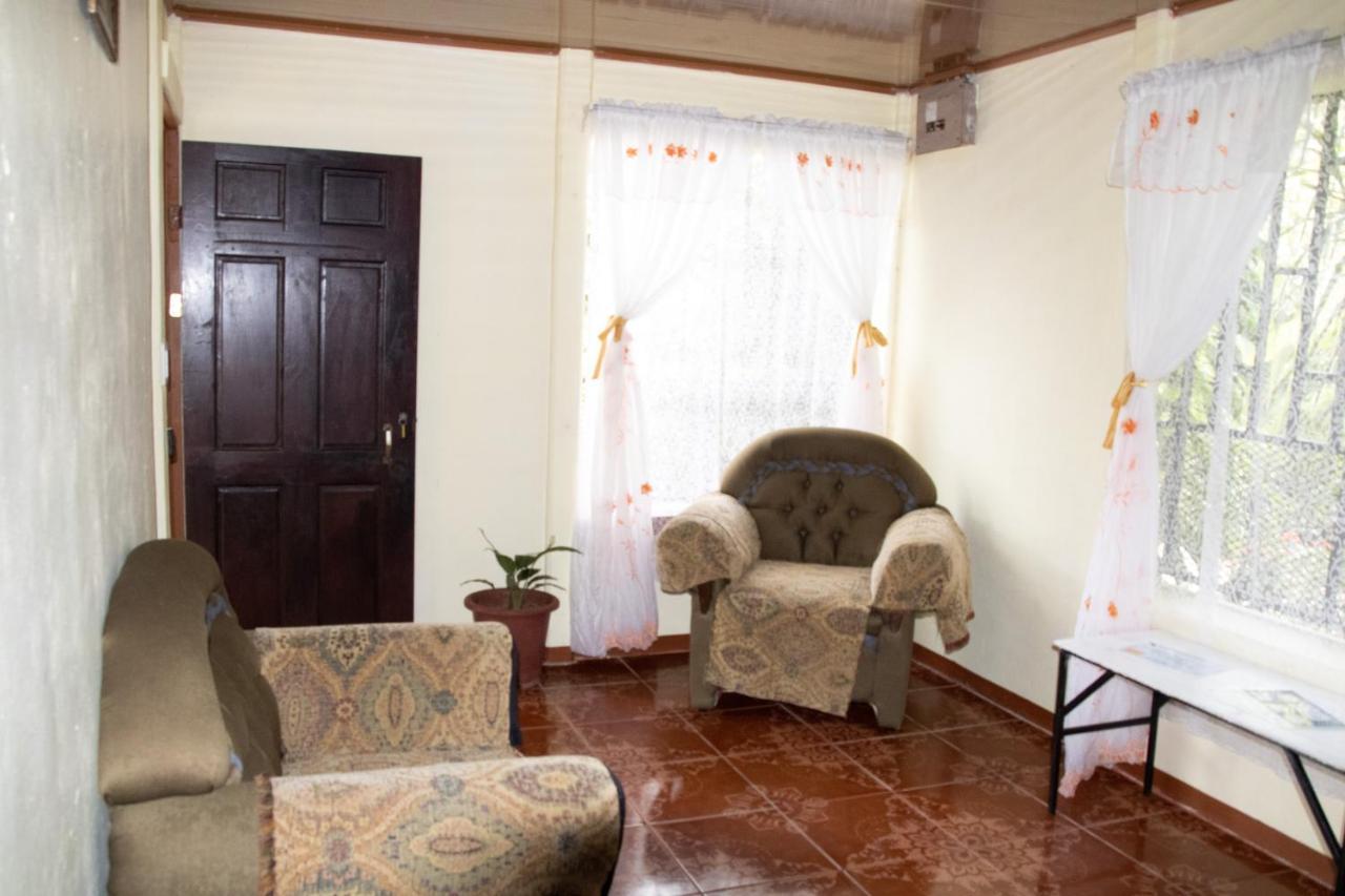 Appartement The Corner House à Tortuguero Extérieur photo