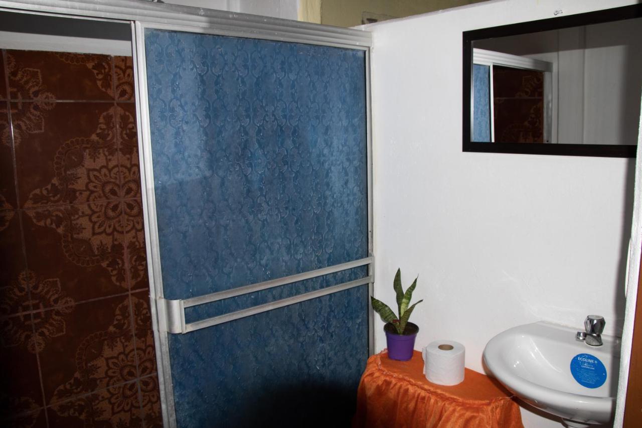 Appartement The Corner House à Tortuguero Extérieur photo